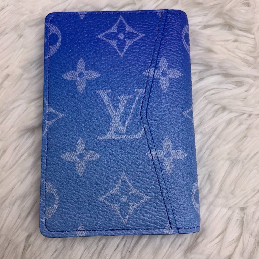 ❌SOLD❌ Louis Vuitton Clouds Pocket Organizer Card Wallet PO Virgil Abloh Blue - Picture 8 of 14